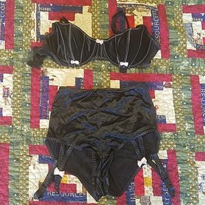 Cute VS pinup bra and panty set 34b